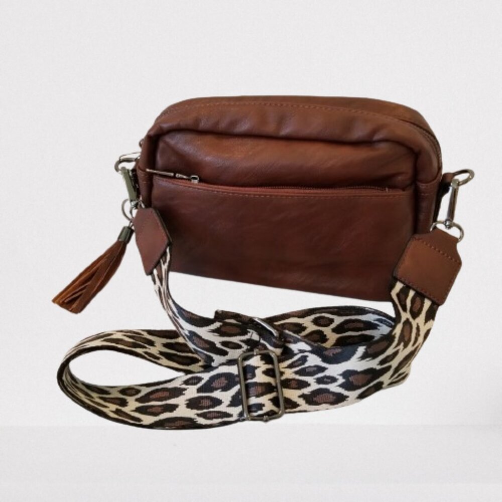 NWT! Faux Leather Shoulder Bag/Crossbody Purse w/Tassel & Adjustable Strap